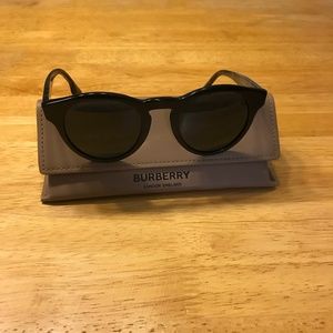 Burberry sunglasses